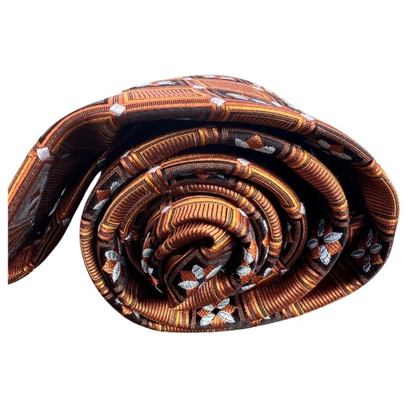 Jos A Banks Silk Tie Copper Gold and Black Wide Width - Picture 2 of 5